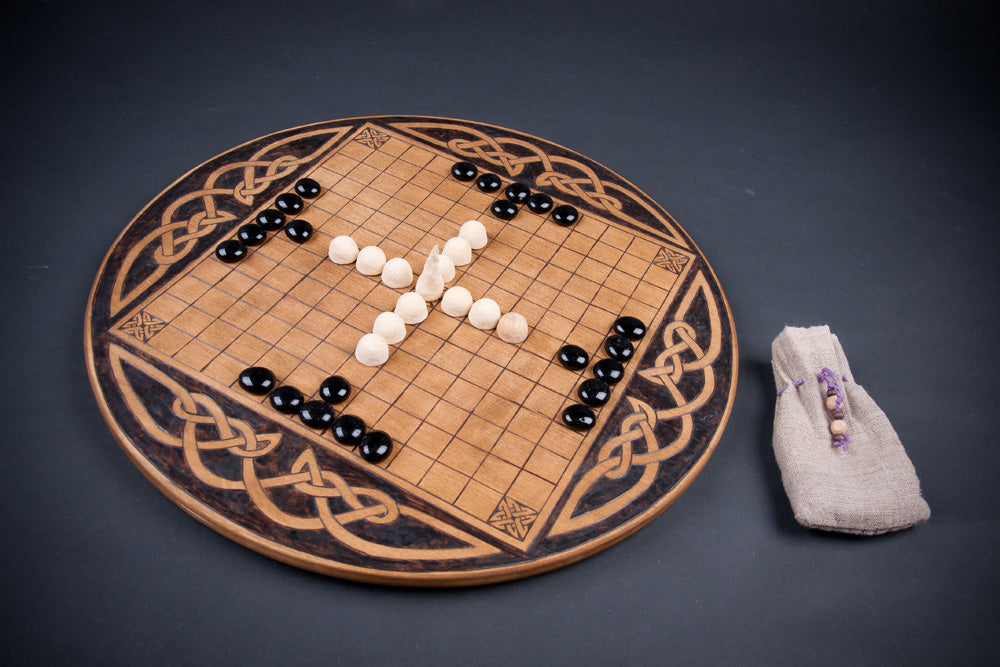 Hnefatafl: Engraved Wooden Circular Board Game